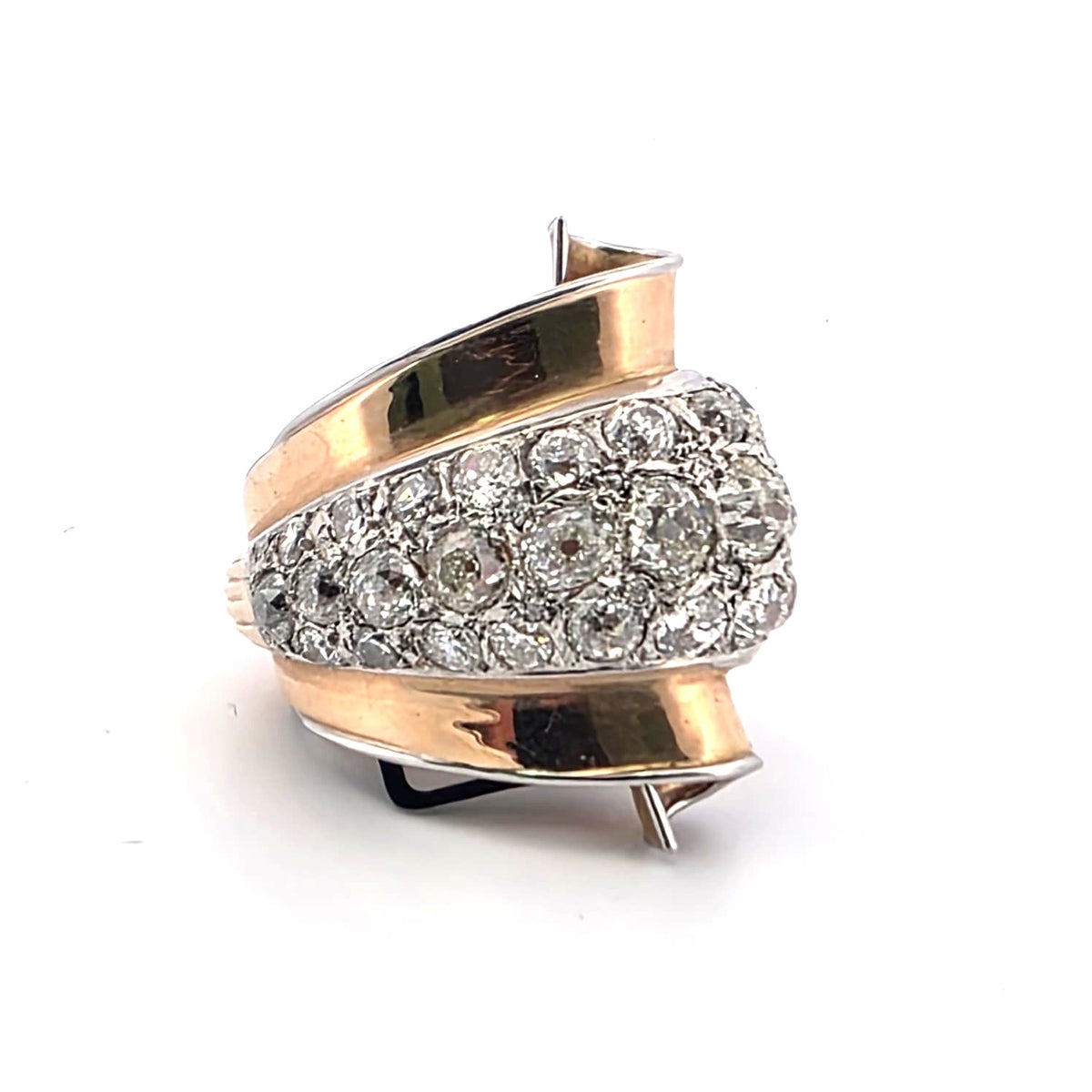 Bague en or jaune et diamants