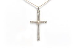 Pendentif en or blanc et diamants