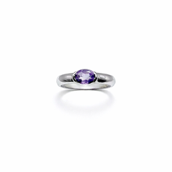 Bague Solitaire en or blanc et améthyste