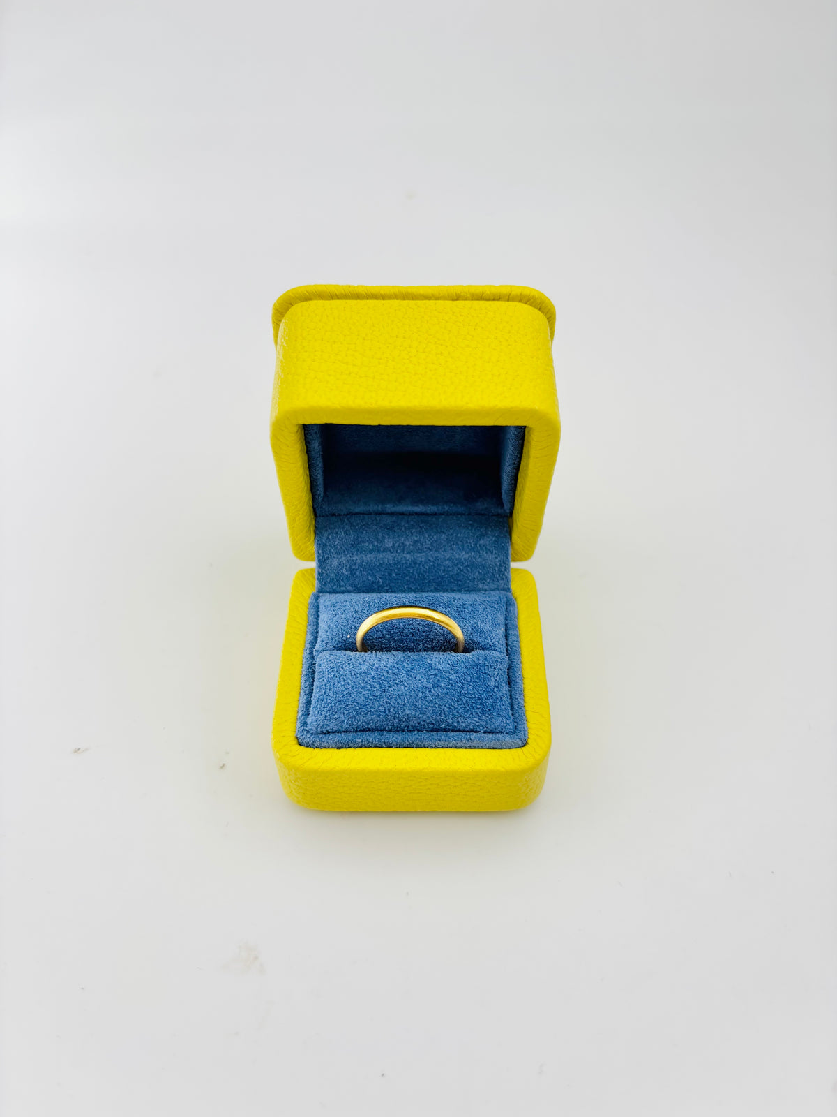 Bague Alliance MARIE-HÉLÈNE DE TAILLAC en or jaune