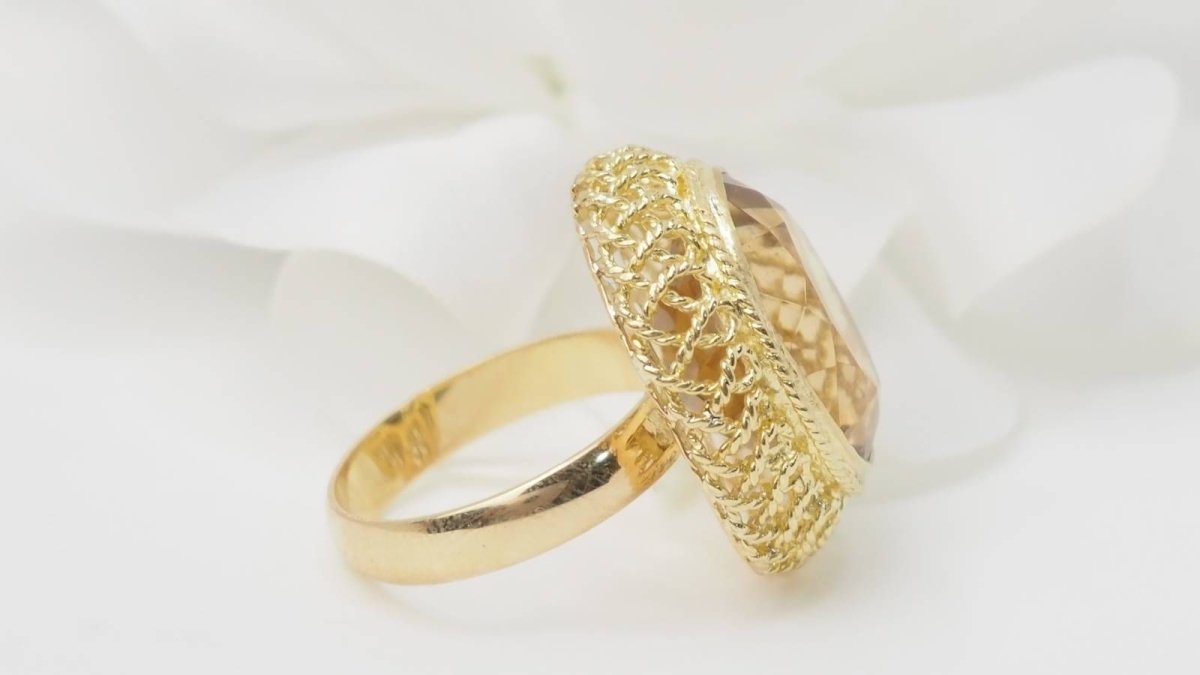 Bague Cocktail en or jaune et citrine