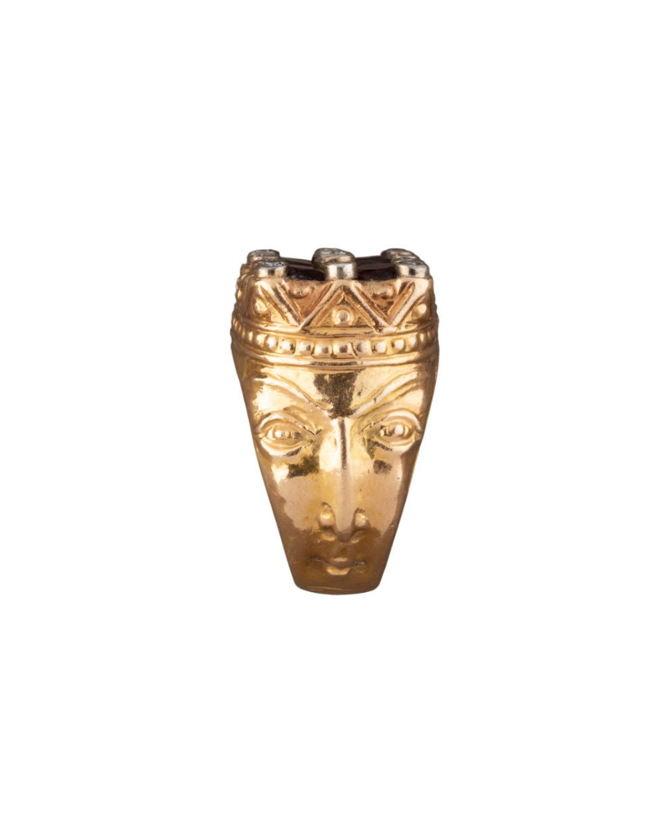 Chevalière en or, grenats et diamants - Castafiore