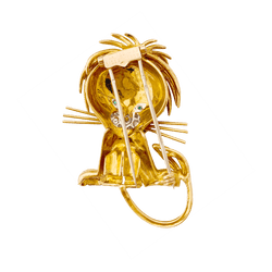 Clip VAN CLEEF & ARPELS, "Lion Ebouriffé" en or jaune, émeraude et diamants - Castafiore