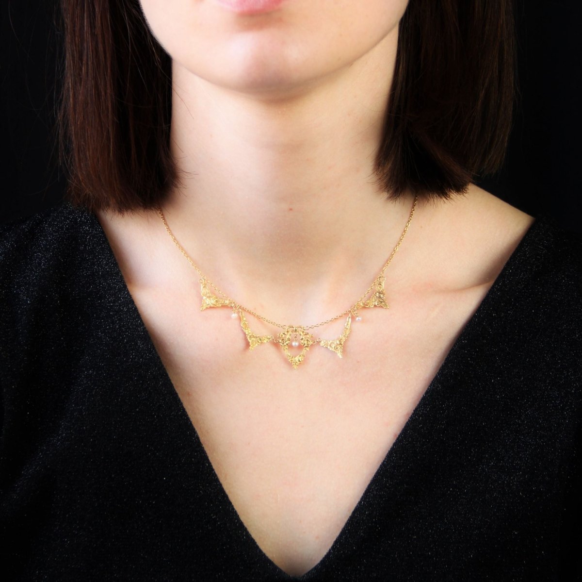 Collier ancien draperie or et perles - Castafiore