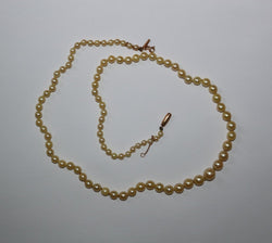 Collier de 90 perles de culture en chute, fermoir or jaune - Castafiore