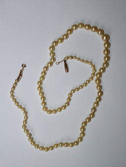 Collier de 90 perles de culture en chute, fermoir or jaune - Castafiore