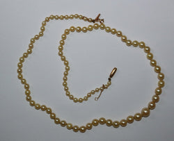 Collier de 90 perles de culture en chute, fermoir or jaune - Castafiore