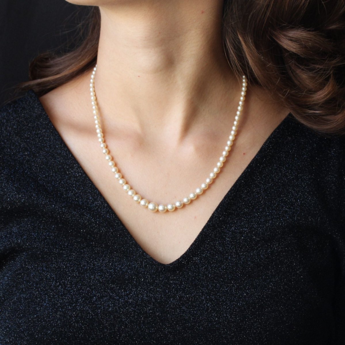 Collier de perles en chute et son fermoir diamants en or blanc - Castafiore