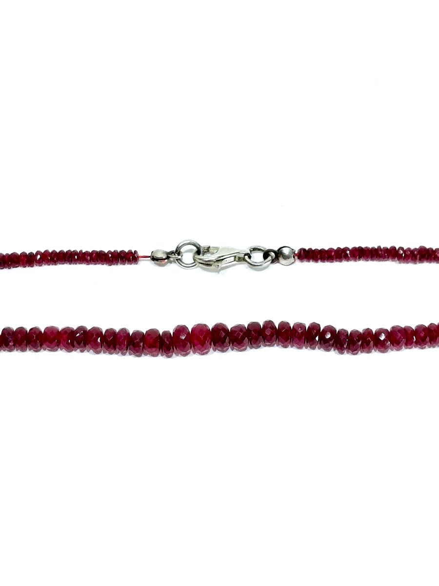 Collier de Perles en rubis - Castafiore