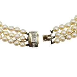 Collier de Perles trois rangs en perle de culture, or blanc et diamants - Castafiore
