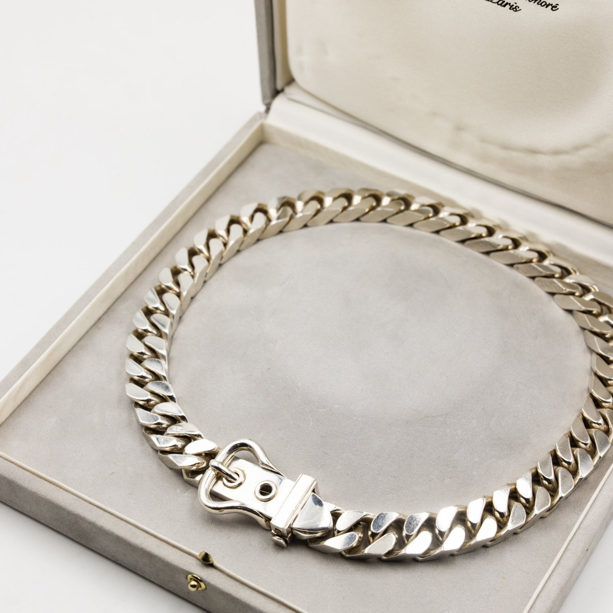 Collier HERMÈS "Boucle Sellier" en argent - Castafiore