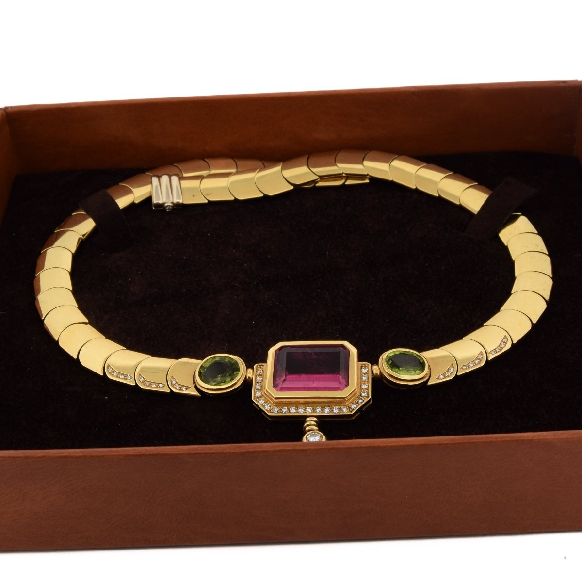 Collier MANCADORI en or jaune, tourmaline, péridots et diamants - Castafiore