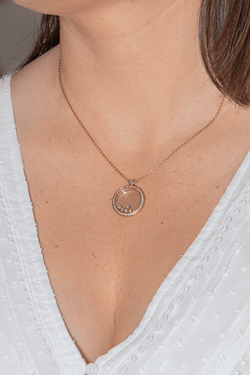 Collier Pendentif CHOPARD "Happy Diamonds Icons" en or rose, saphir et diamants - Castafiore