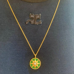 Collier Pendentif DIOR "Rose des Vents" MM en or jaune, malachite et diamant - Castafiore