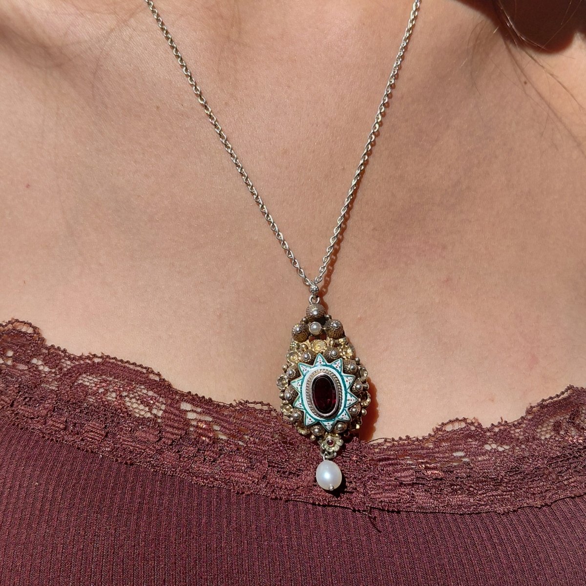 Collier Pendentif en argent, vermeil, émail, grenat et perle - Castafiore