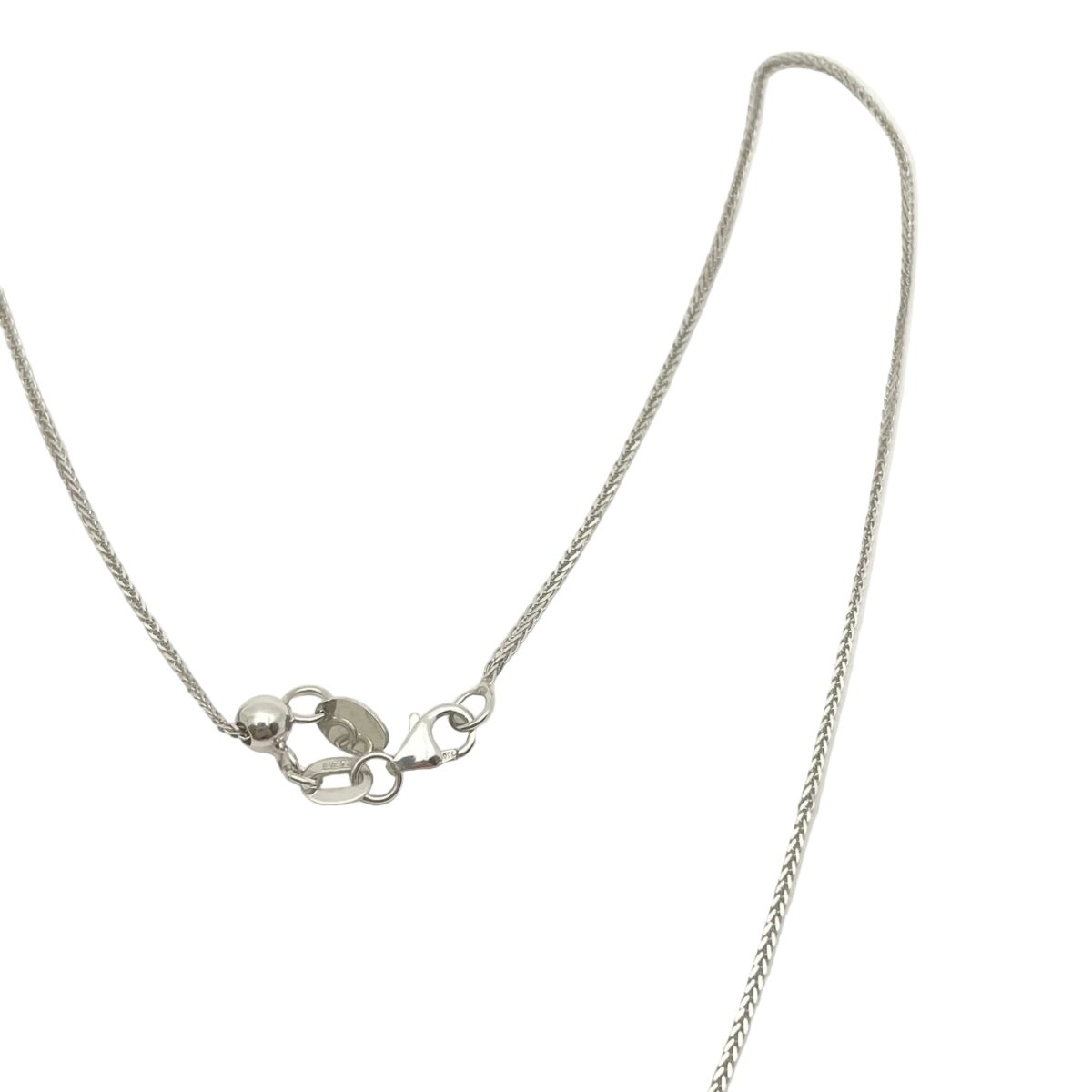 Collier Pendentif en or blanc, émeraude et diamants - Castafiore