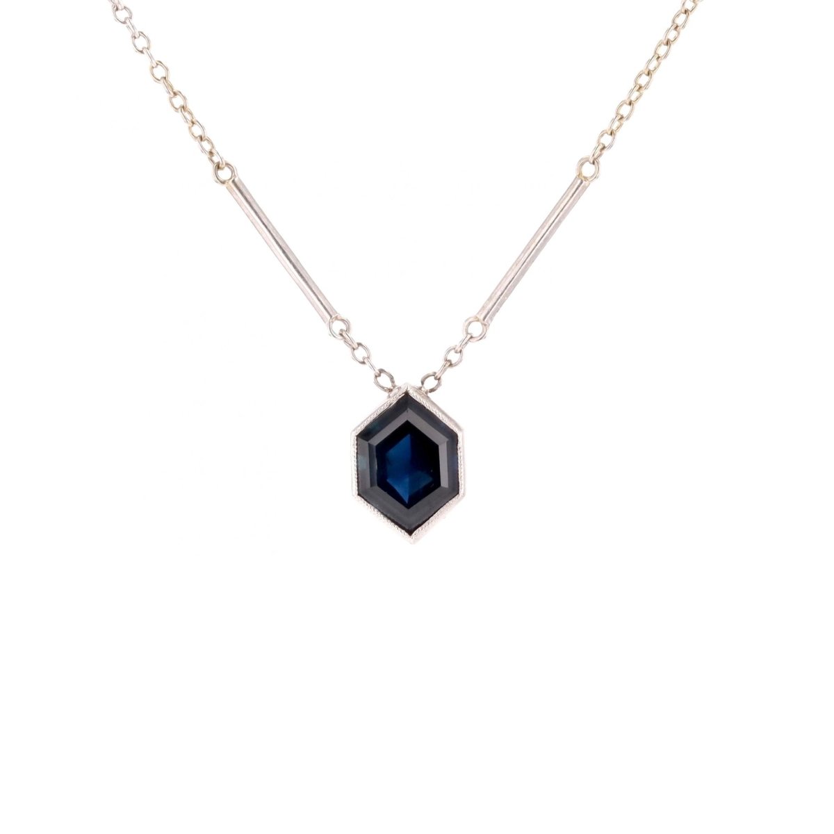 Collier Pendentif en or blanc et saphir - Castafiore