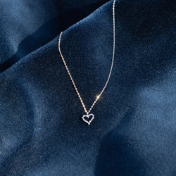 Collier Pendentif en or blanc et saphirs - Castafiore
