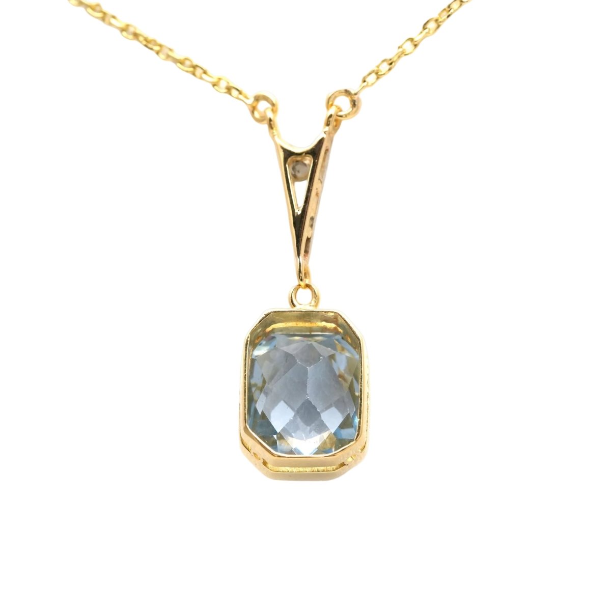 Collier Pendentif en or blanc, or jaune, topaze et diamant - Castafiore