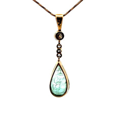 Collier Pendentif en or jaune, émeraude et diamants - Castafiore