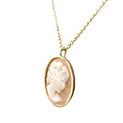 Collier Pendentif en or jaune et camée - Castafiore