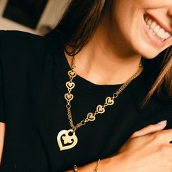 Collier Pendentif O.J. PERRIN "Coeur Légendes" en or jaune - Castafiore