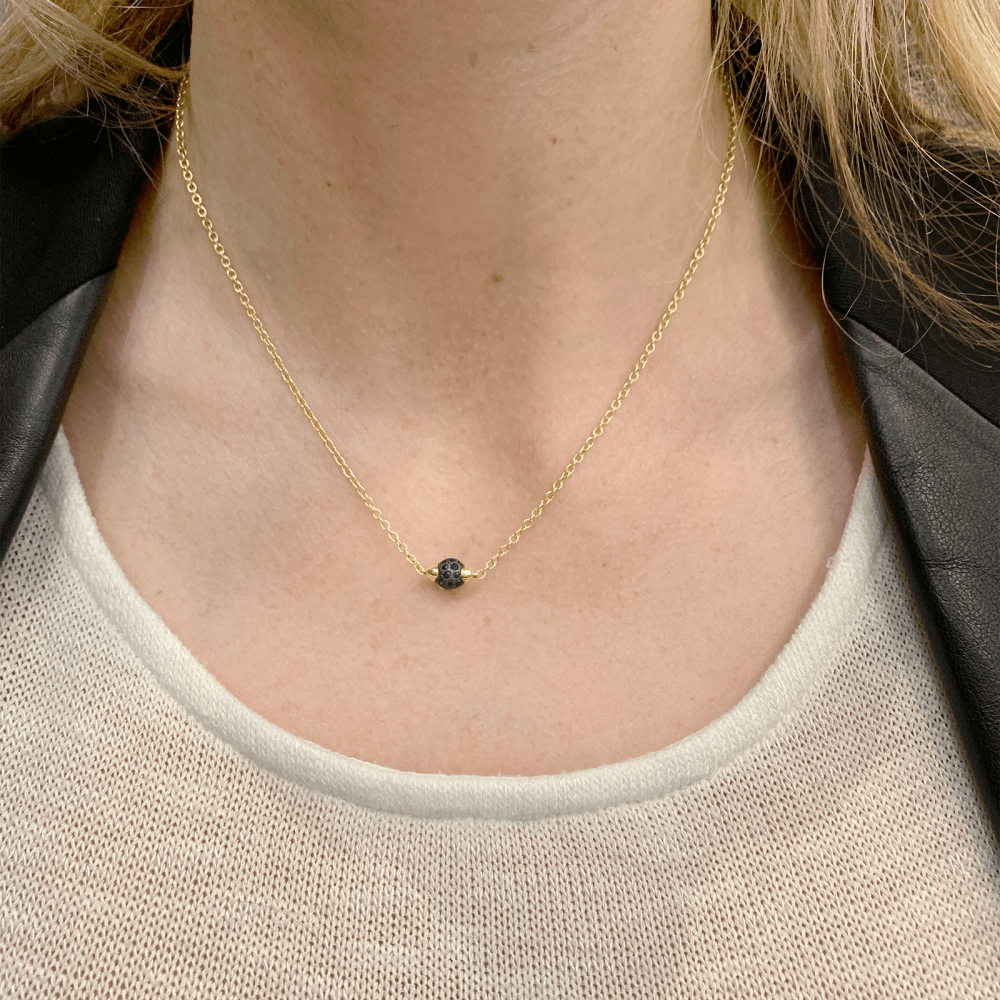 Collier Pendentif POMELLATO "M'ama non M'ama" en or rose, pierre de lune, argent et saphirs - Castafiore