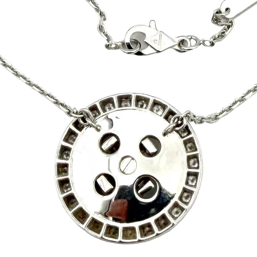 Collier Pendentif VAN CLEEF & ARPELS "Boutonnière" en or blanc et diamants - Castafiore