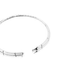 Collier Ras de Cou VAN CLEEF & ARPELS "Avignon" en or blanc et diamants - Castafiore