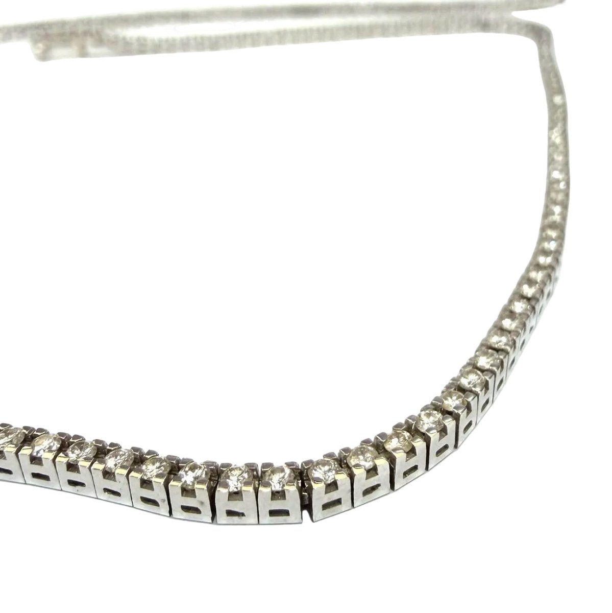 Collier Rivière en or blanc et diamants - Castafiore