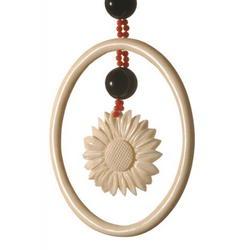 Collier Sautoir en ivoire, onyx et corail - Castafiore