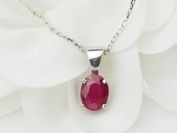 Collier solitaire en or blanc et rubis 2,12ct - Castafiore