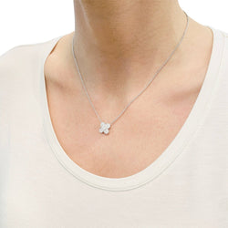 Collier Van Cleef & Arpels, or blanc, diamants - Castafiore