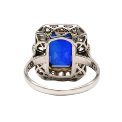 Bague Entourage en or blanc, saphir et diamants