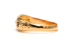Bague en or jaune, saphirs et diamants