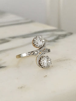 Bague Toi & Moi en or jaune, platine et diamants