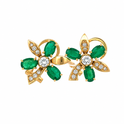 Boucles d'oreilles Clips en or jaune, émeraudes et diamants