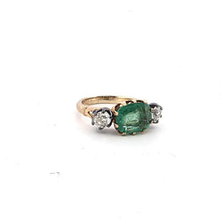 Bague Trilogie en or jaune, émeraude et diamants