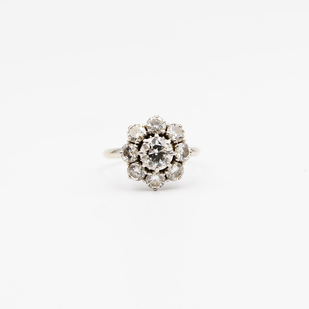 Bague Marguerite en or blanc et diamants