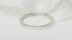 Demi alliance en or blanc et diamants 0.25ct - Castafiore