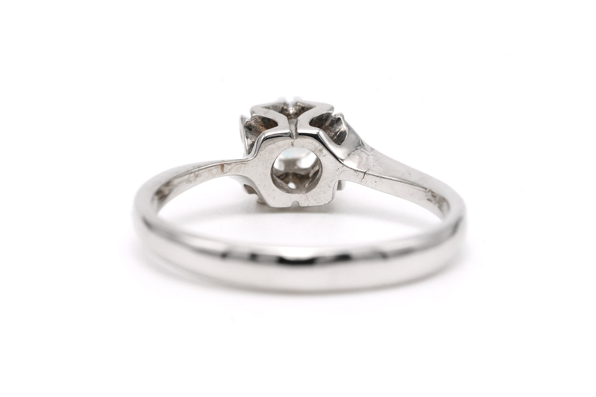 Bague Solitaire en or blanc et diamant