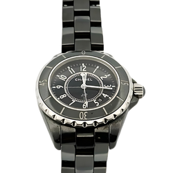 Montre CHANEL J12 en céramique noire