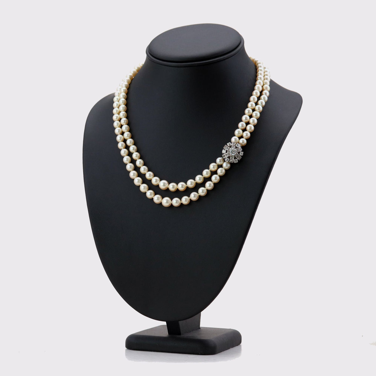 Collier Perles en or blanc, platine t diamants
