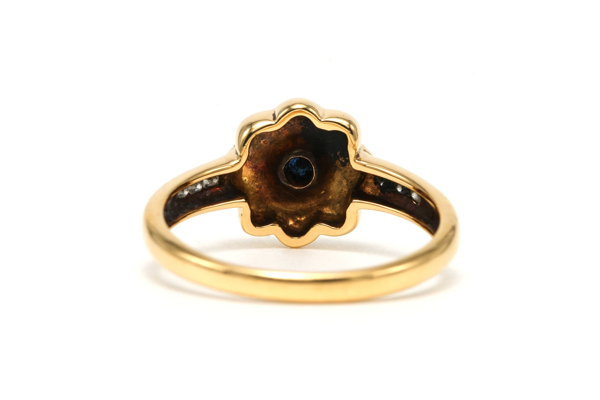 Bague Solitaire en or jaune, saphirs et diamants