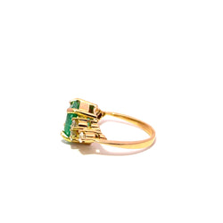 Bague Trilogie en or jaune, émeraude et diamants