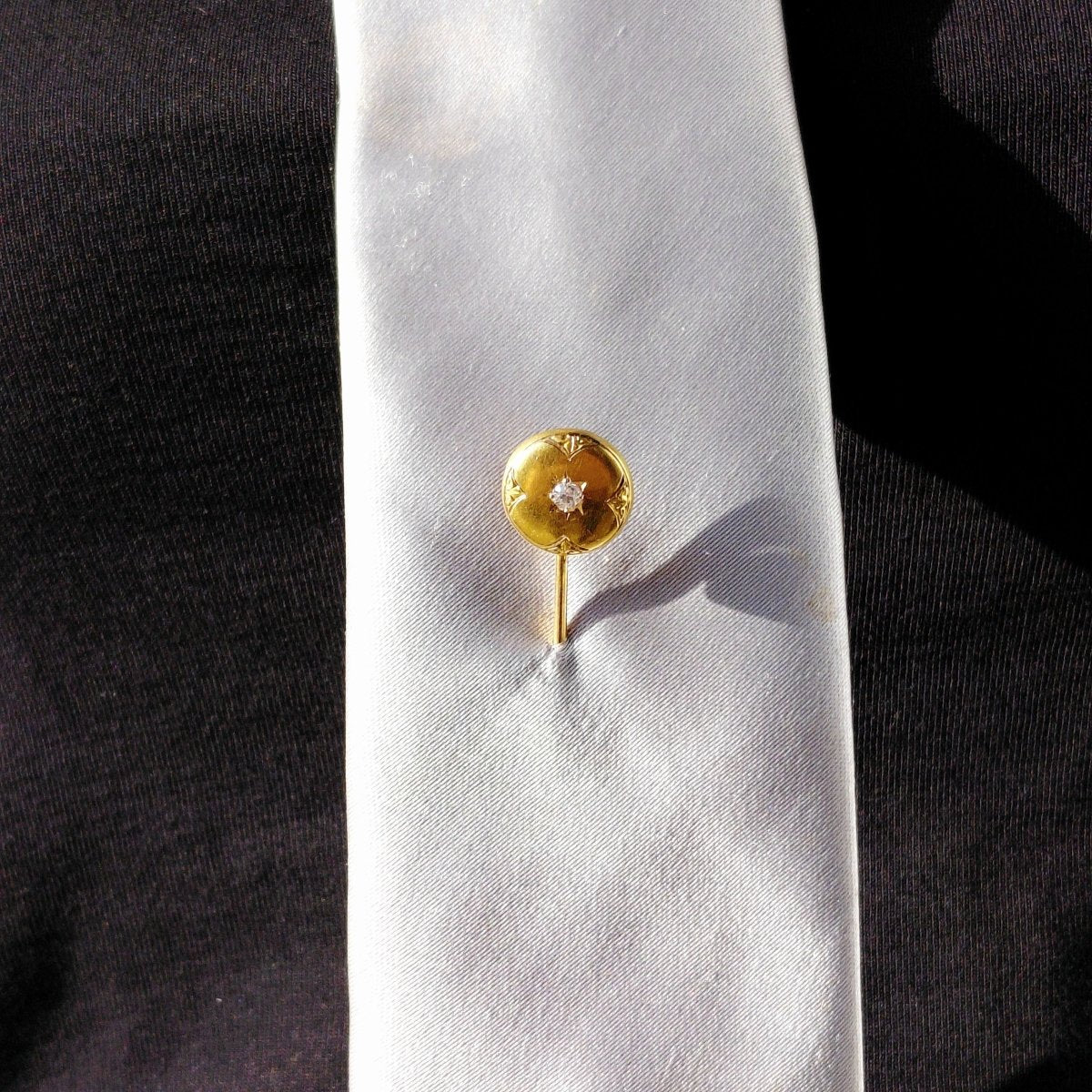 Épingle à cravate en or jaune et diamant - Castafiore