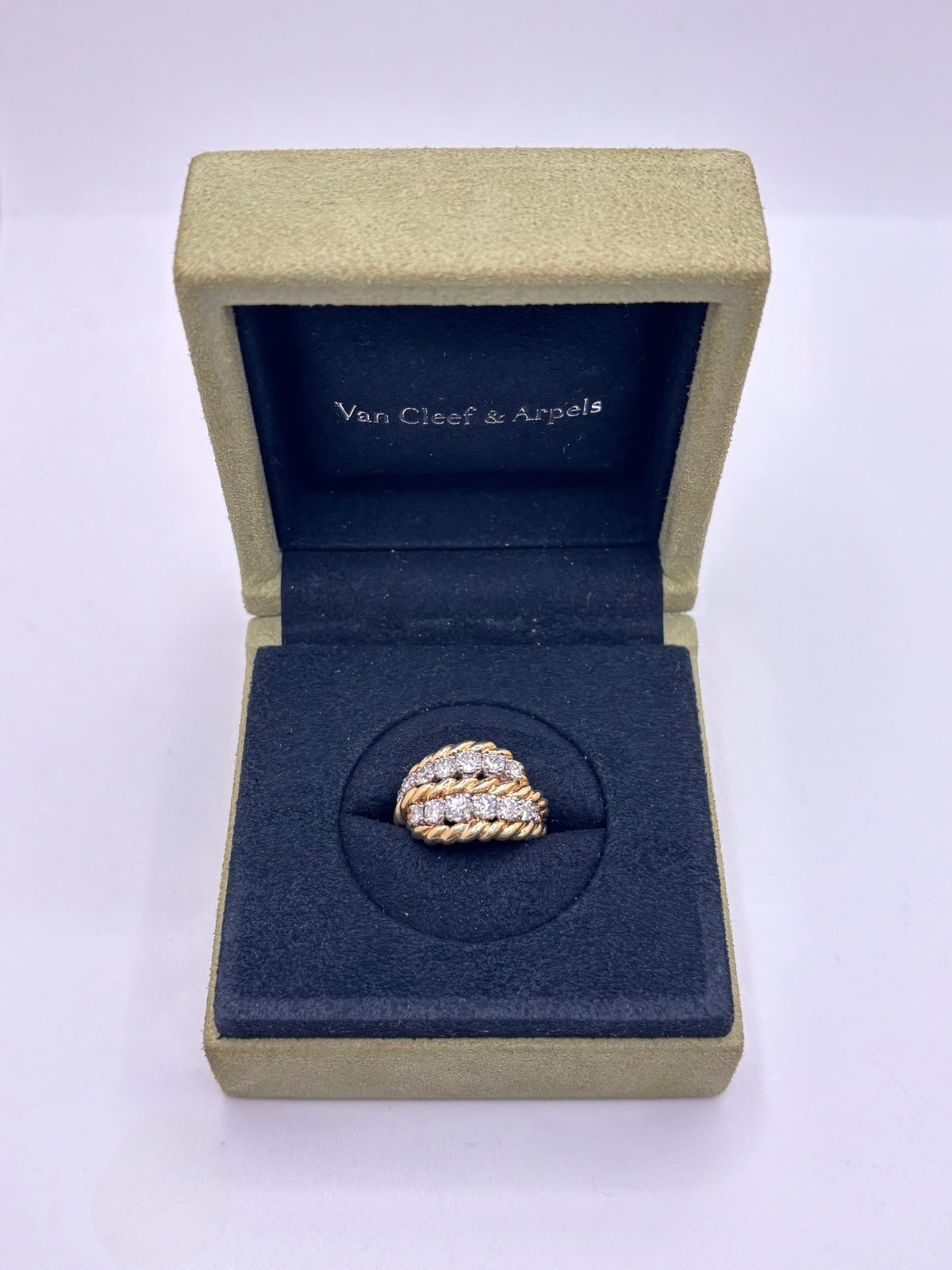 Bague Cocktail VAN CLEEF & ARELS en or jaune et diamants