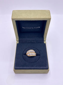 Bague Cocktail VAN CLEEF & ARELS en or jaune et diamants