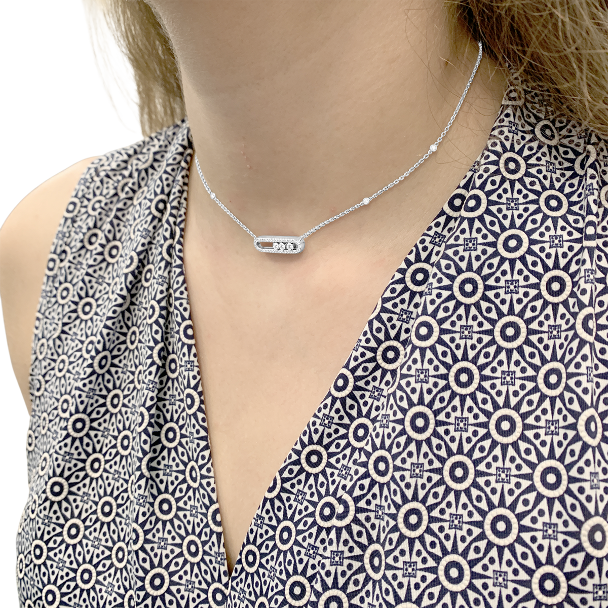 Collier Pendentif MESSIKA "Move Classique Pavé" en or blanc et diamants