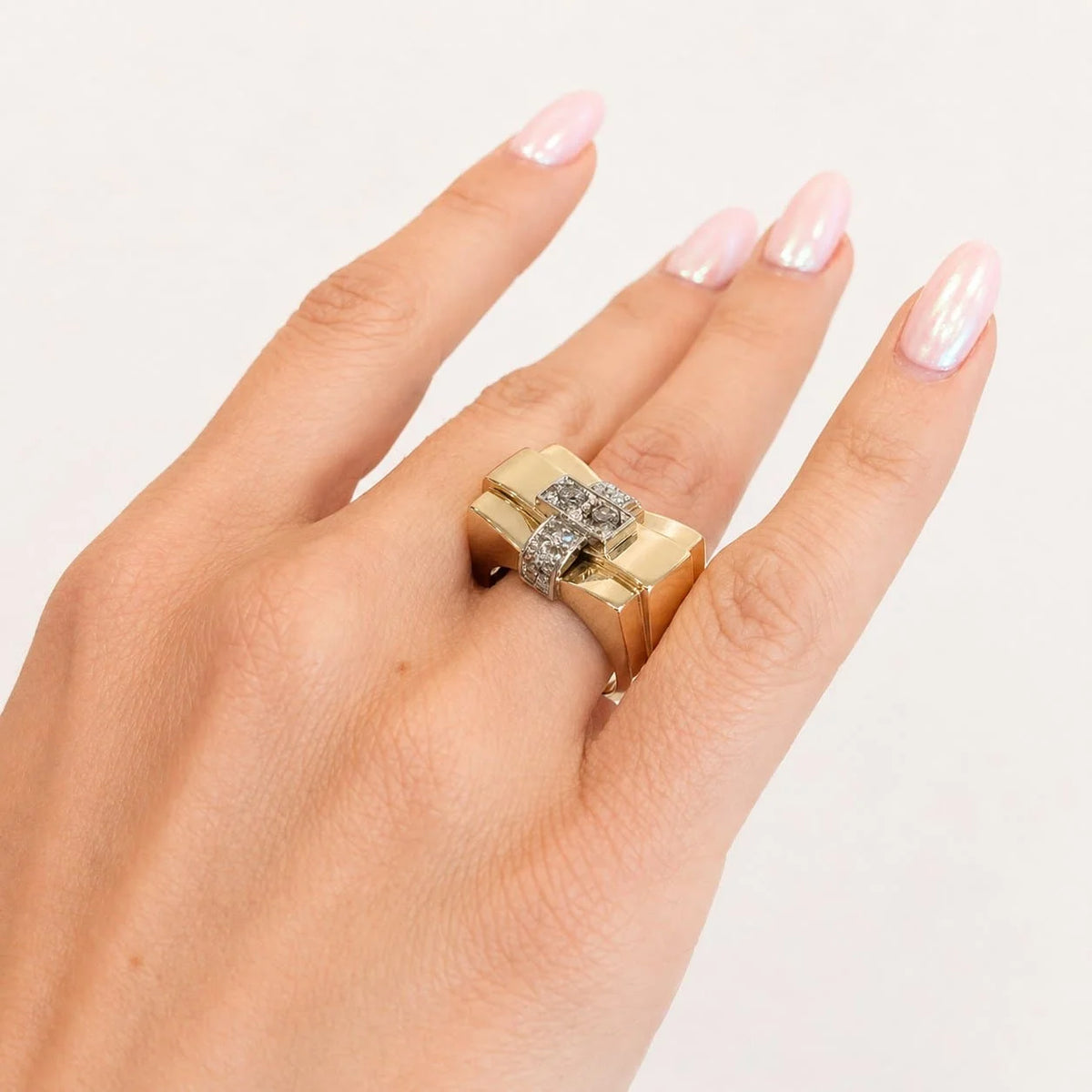 Bague Tank en or blanc, or jaune et diamants